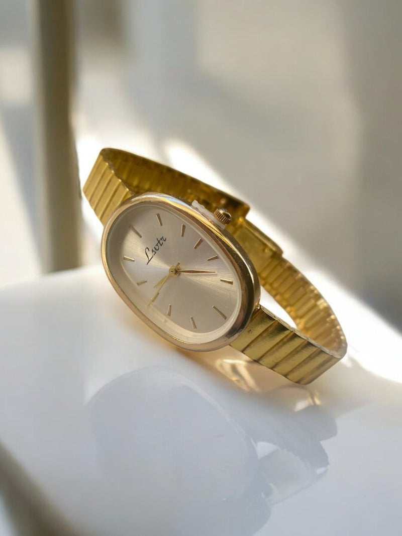 Serenity Vintage Gold Watch