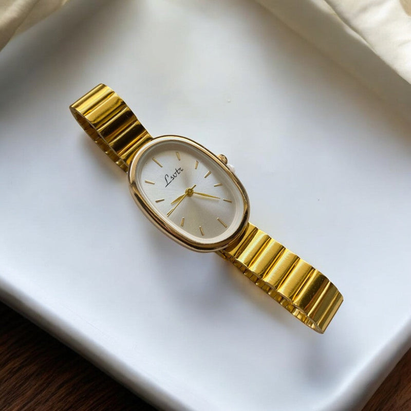 Serenity Vintage Gold Watch